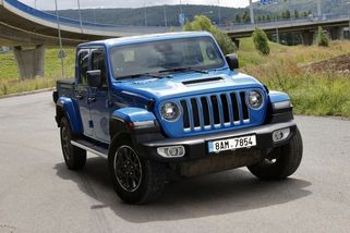 Test Jeepu Gladiator: Svéráz - Novinky